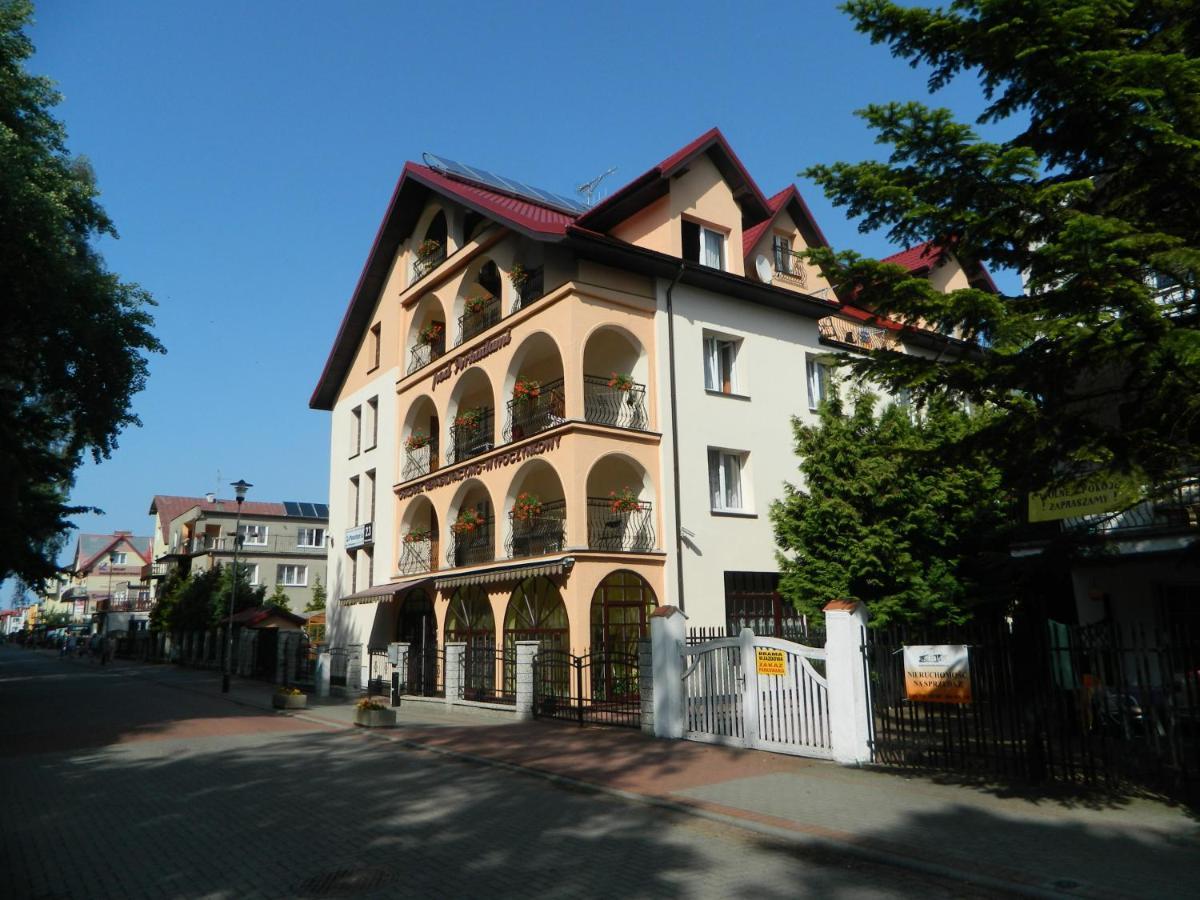 Pod Arkadami Darlowko Exterior foto